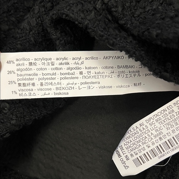 Zara Black High-Waisted Shorts with Gold Buttons - Picture 5 of 5